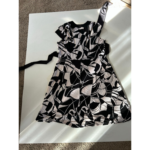 Women's AB STUDIO Black & White Abstract Print Dress XL - Picture 7 of 9